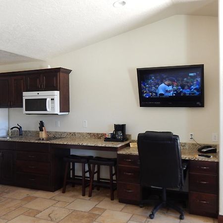 Winterton Suites Williston Exterior foto