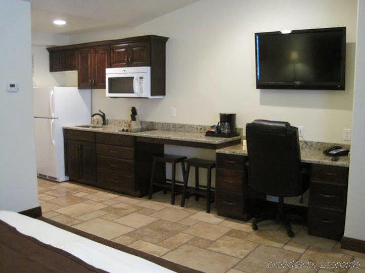 Winterton Suites Williston Exterior foto