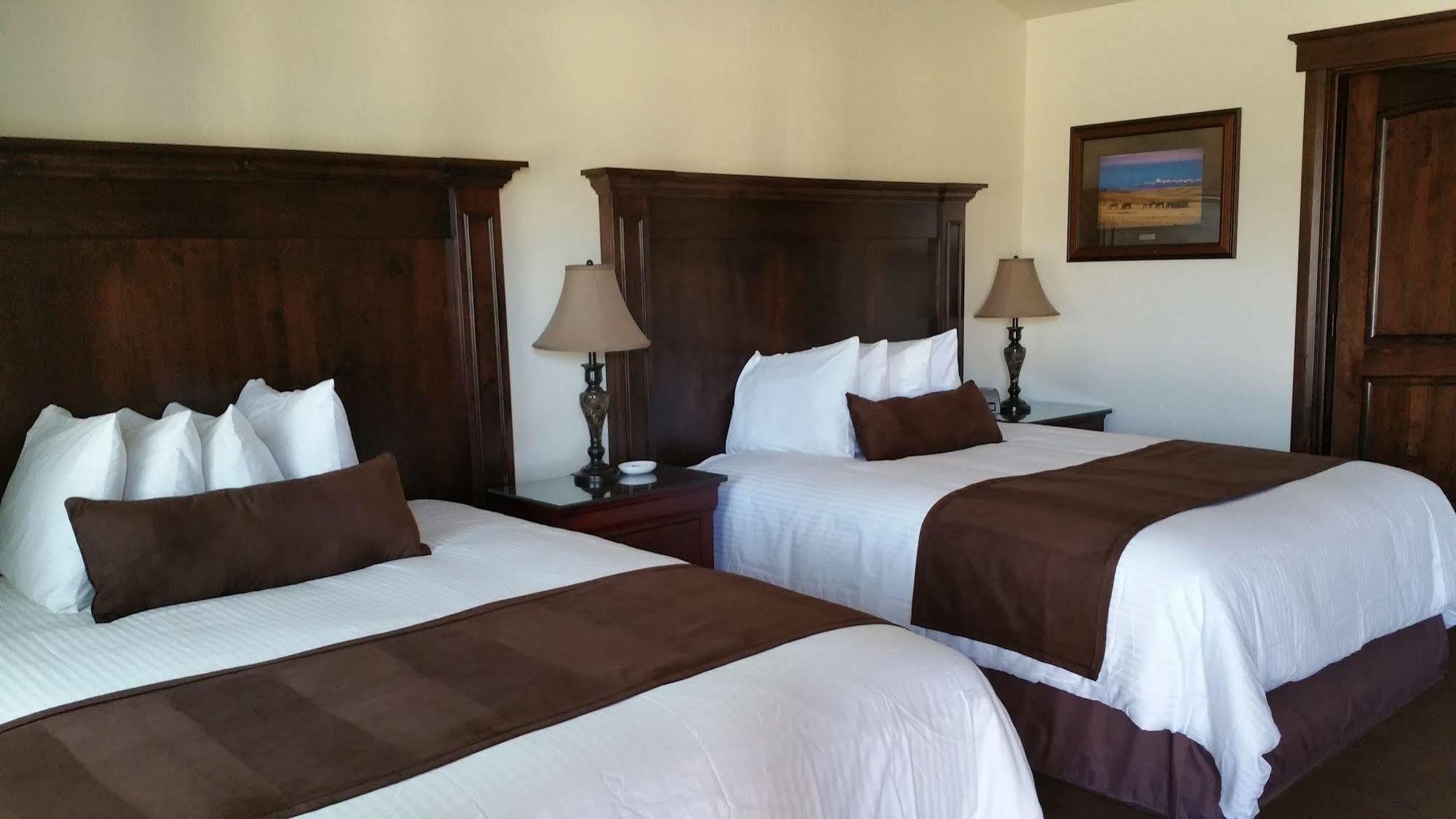 Winterton Suites Williston Exterior foto
